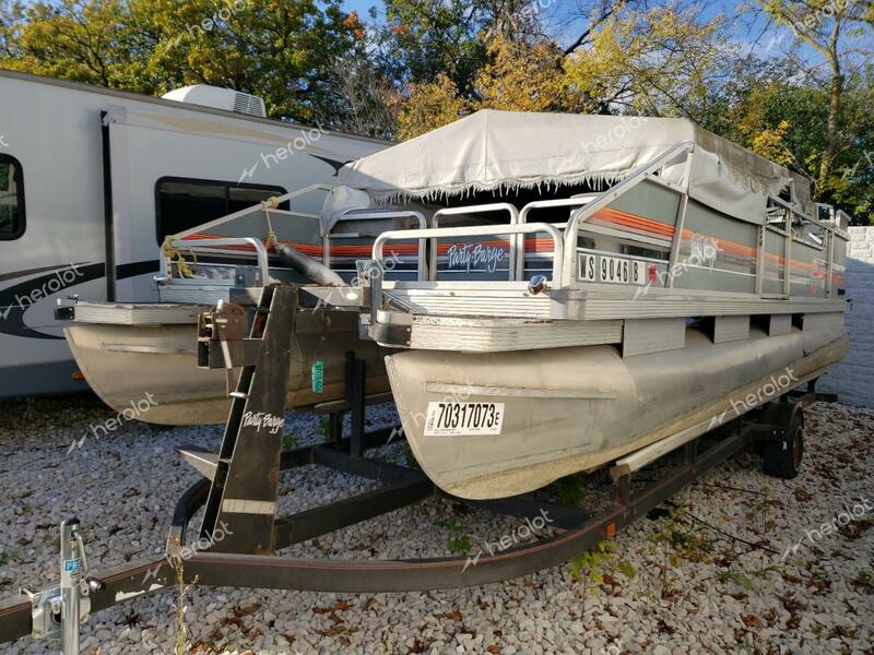 TRAC MARINE 1988 two tone   BUJ15179E888 photo #3