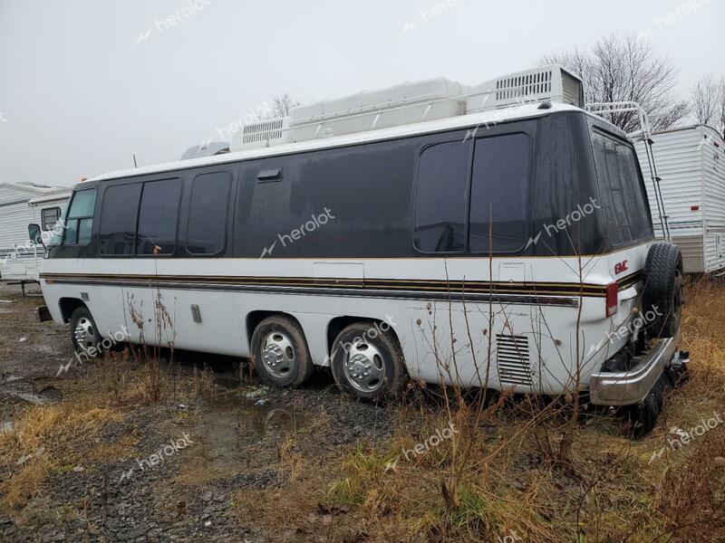 GMC MOTORHOME 1976 black   TZE166V100824 photo #4