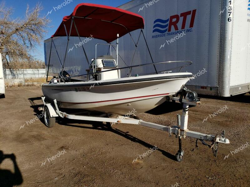 BOST BOAT ONLY 1995 white   041J495 photo #1