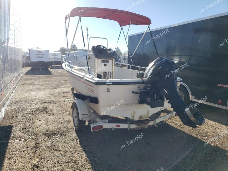 BOST BOAT ONLY 1995 white   041J495 photo #4