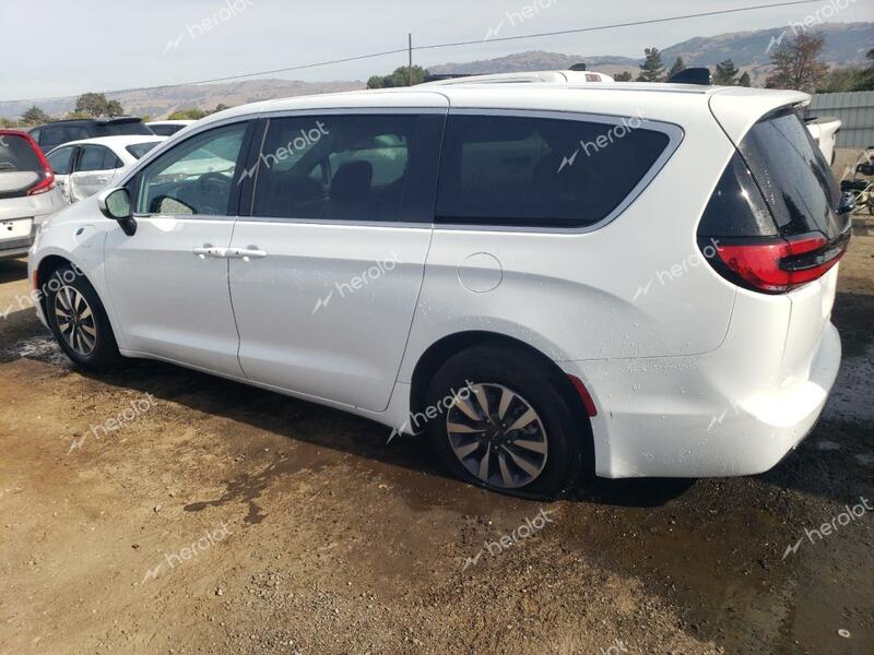 CHRYSLER PACIFICA H 2023 white  hybrid engine 2C4RC1L76PR554382 photo #3