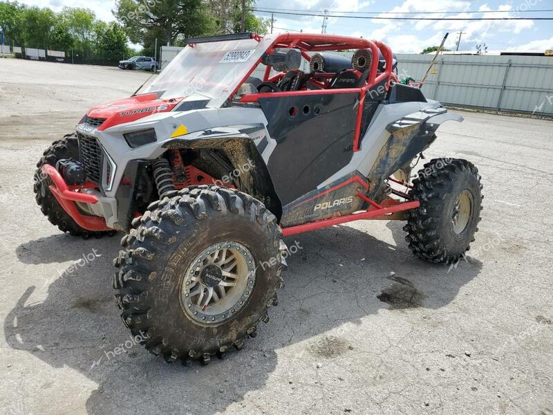 POLA RZR 2020 red  gas 3NSPAG925LG164898 photo #3