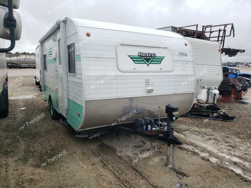 WHITE CAMPER 2019 two tone   59CCC2012KL001157 photo #1