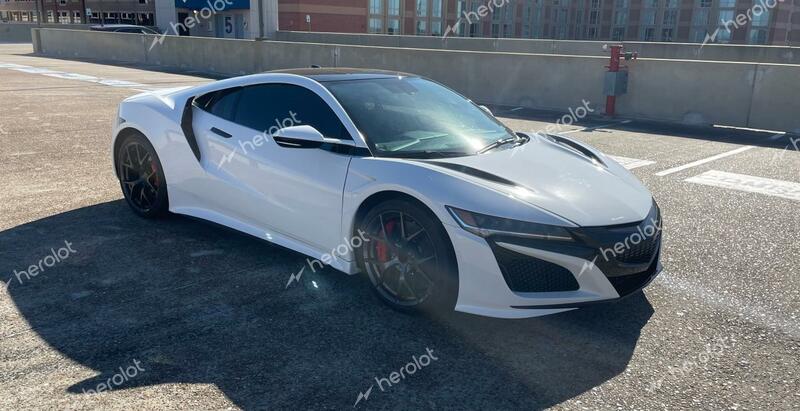 ACURA NSX 2018 white  hybrid engine 19UNC1B05JY000032 photo #1