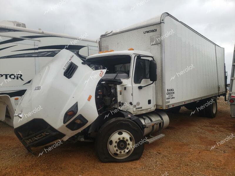 MACK MD 2022 white  diesel 1M2MDAAA8NS002492 photo #3