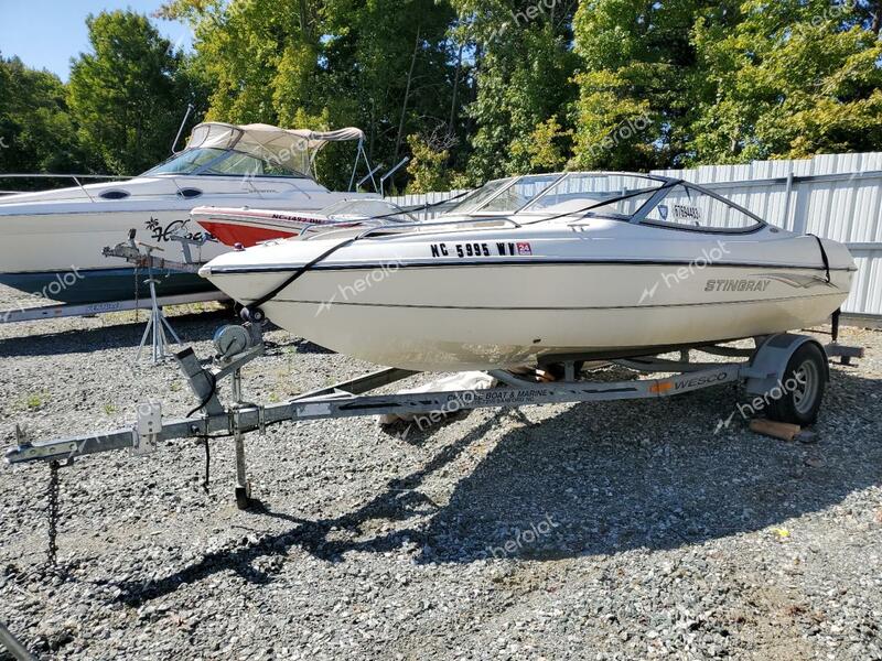 STIN BOAT 2003 white   PNYUSP7FE303 photo #3