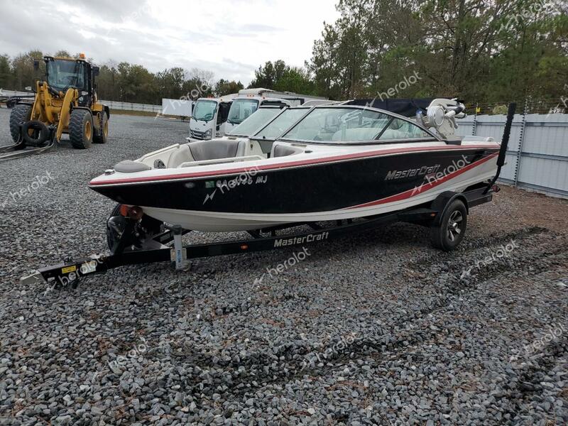 MAST CRAFT BOAT 2014 two tone   USMBC2TGY7C414 photo #3