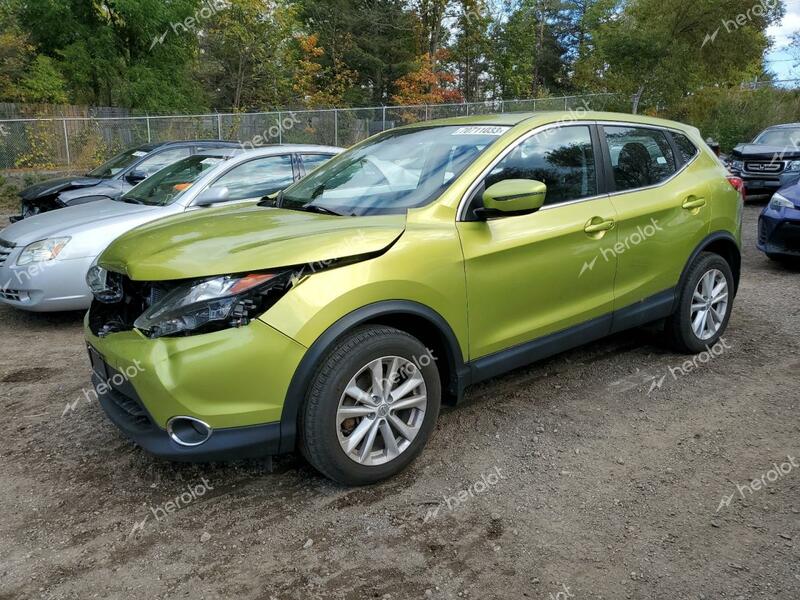 NISSAN QASHQAI SV 2018 green  gas JN1BJ1CR2JW281841 photo #1