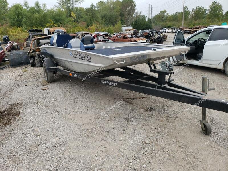 BLAZ BOAT 2013 silver   CJT60924H213 photo #1