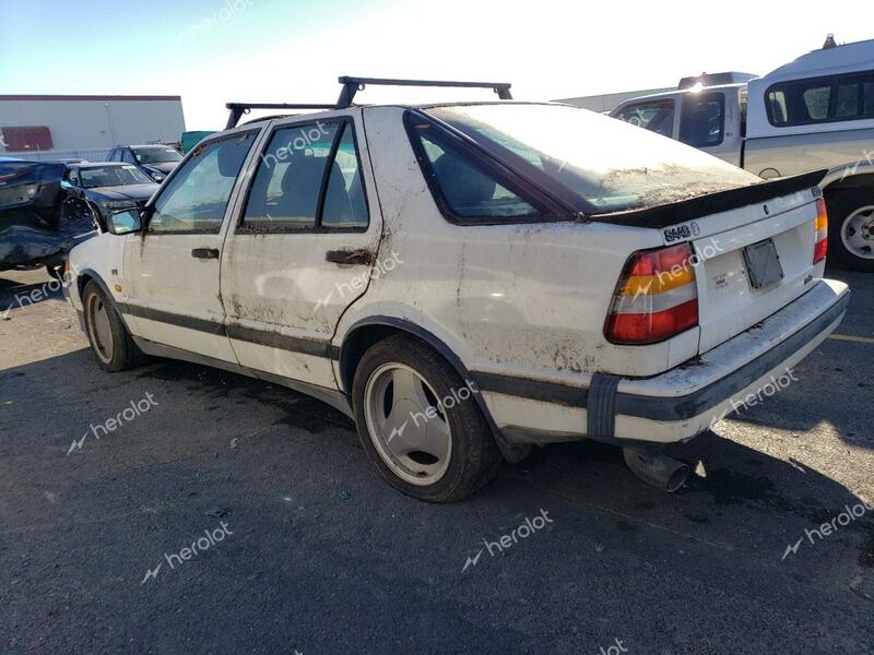 SAAB 9000 1991 white hatchbac gas YS3CL55M1M1006833 photo #3