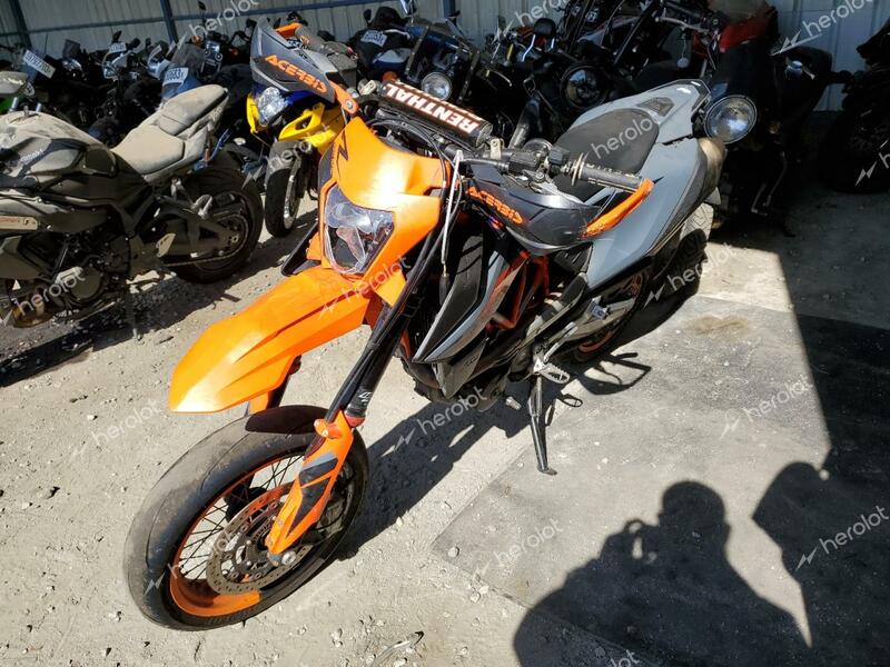 KTM 690 SMC R 2021 two tone  gas VBKLSV408MM711814 photo #3