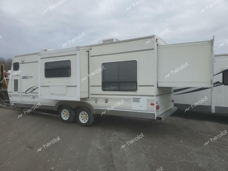 RVIS TRAILER 2005 white   4WYT32J2351501035 photo #4