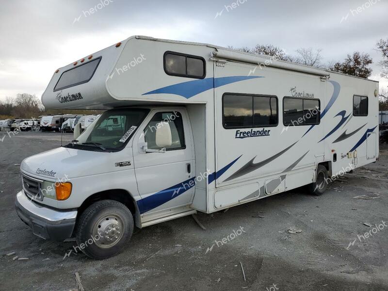 COACH RV 2007 white  gas 1FDXE45S75HB48586 photo #3