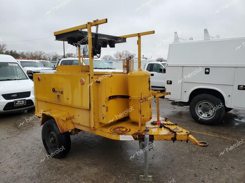 PELS TRAILER 1990 yellow  gas 1P9UM101XL1139011 photo #1