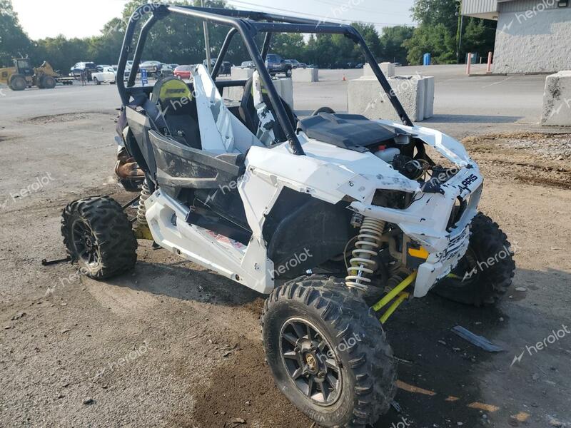 POLARIS RZR XP 100 2017 two tone  gas 3NSVDE991HF793894 photo #1