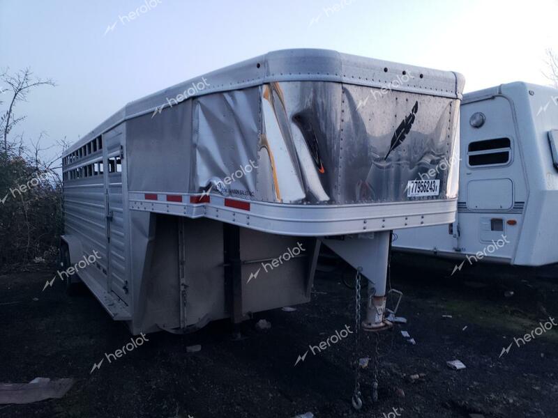 FEATHERLITE MFG INC TRAILER 2017 white   4FGB22027HC144651 photo #1