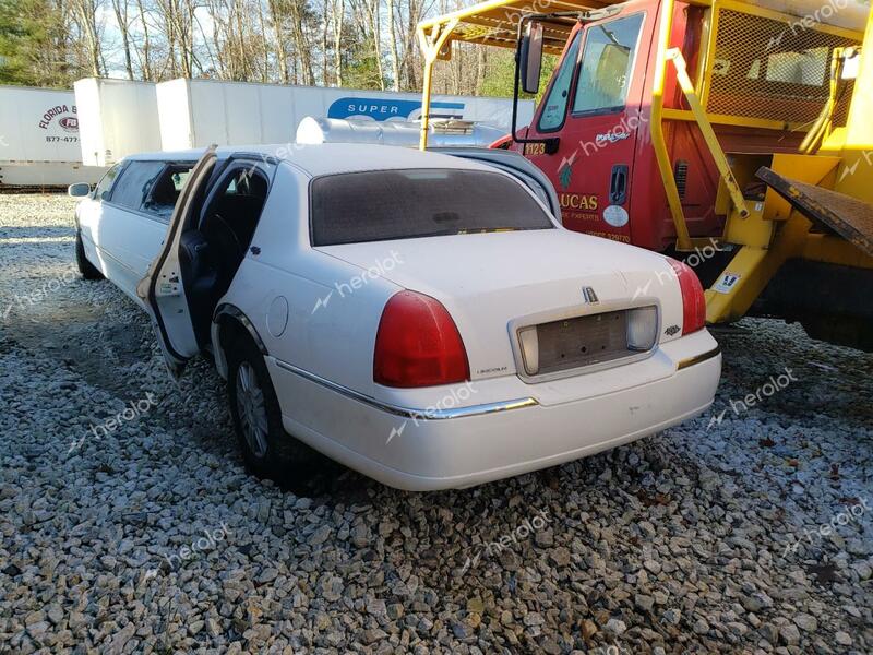 LINCOLN TOWN CAR E 2008 white limousin gas 2L1FM88W58X635635 photo #3