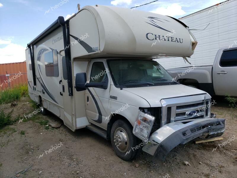 THMC MOTORHOME 2018 white  gas 1FDXE4FSXHDC46876 photo #1