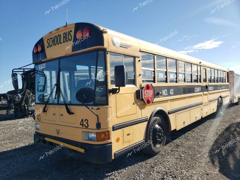 IC CORPORATION 3000 2006 yellow bus diesel 4DRBWAAR66A176382 photo #3