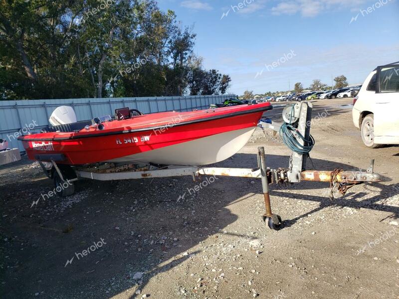 MAST BOAT/TRAIL 1976 red   MBC101190576 photo #1