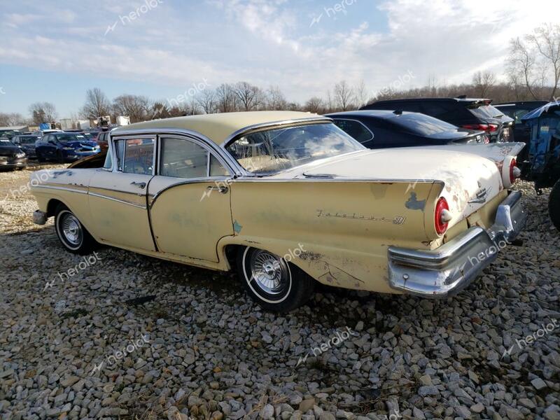 FORD FAIRLANE 1957 cream   C7FT375869 photo #3