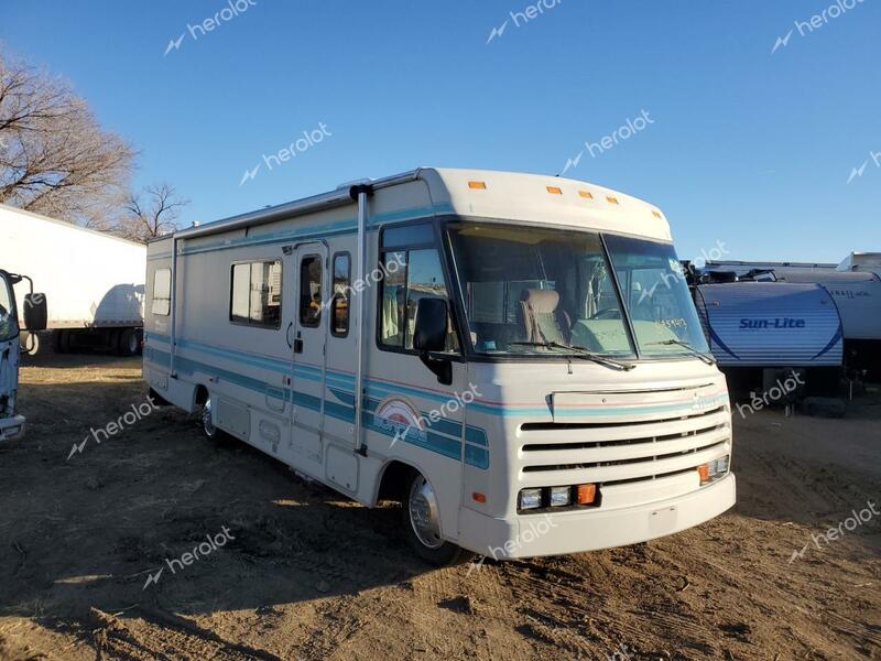 WINNEBAGO ITASCA 1992 white  gas 1GBKP37N6N3313278 photo #1