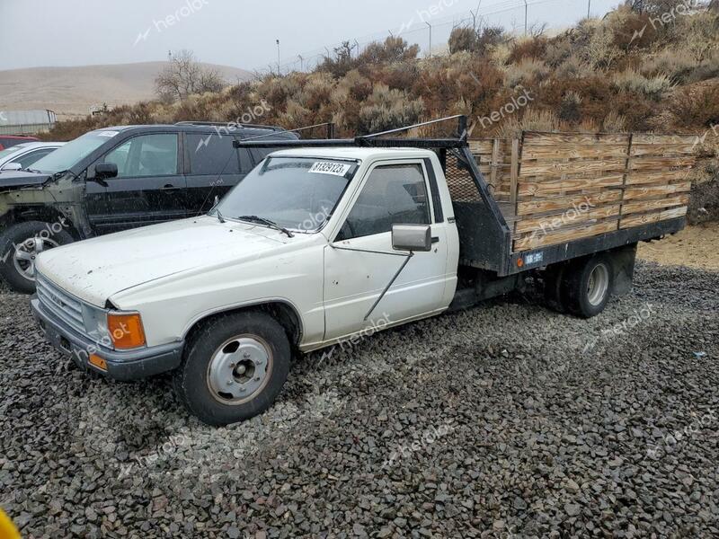 TOYOTA PICKUP CAB 1988 white chassis gas JT5RN75T3J0020468 photo #1