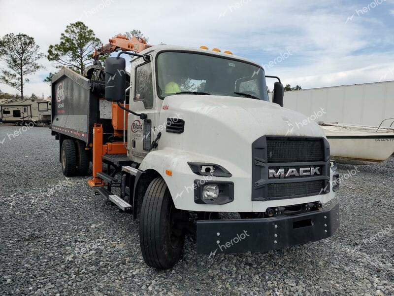 MACK MD 2022 white  diesel 1M2MDBABXNS070713 photo #1