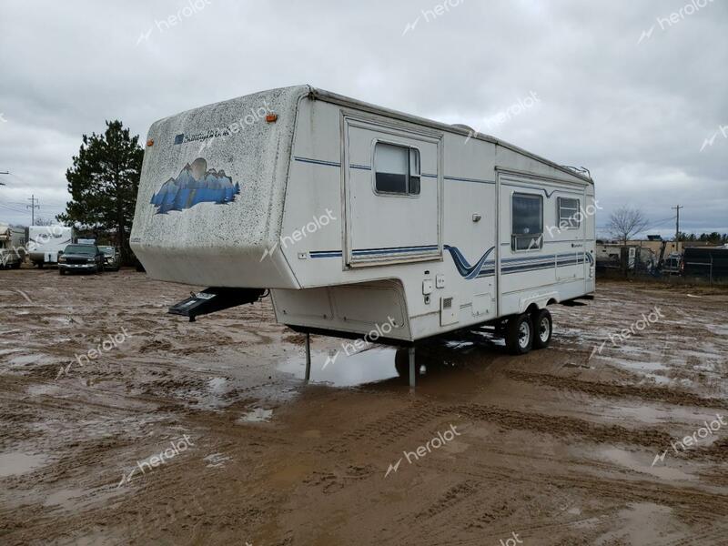 WINNEBAGO SUNNYBROOK 2000 white   4UBBS0N25Y1G20004 photo #3