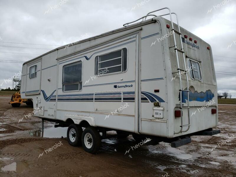 WINNEBAGO SUNNYBROOK 2000 white   4UBBS0N25Y1G20004 photo #4