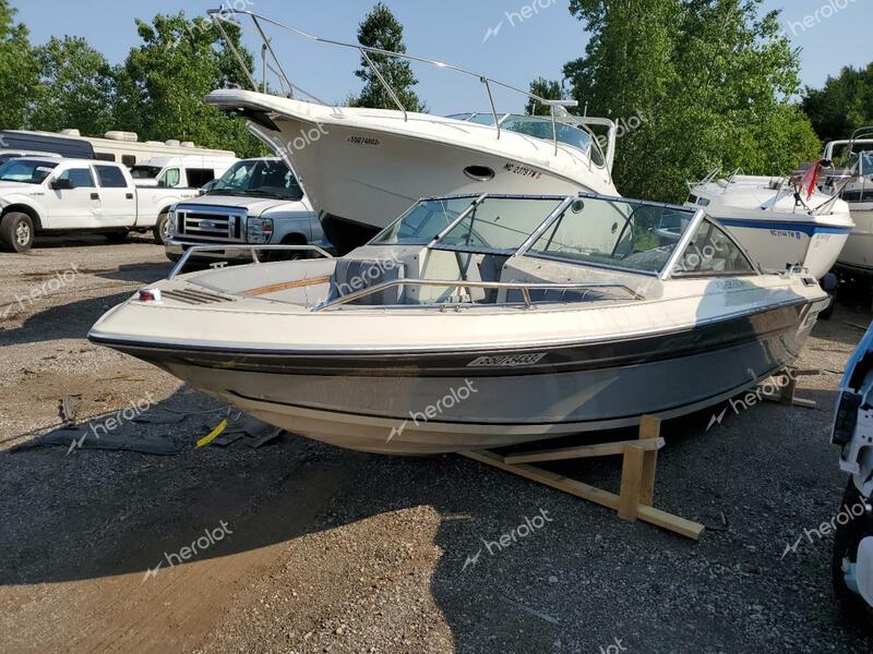 OTHR BOAT 1986 white   WNR19302F686 photo #3