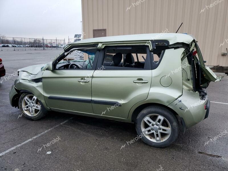 KIA SOUL + 2011 green  gas KNDJT2A28B7258431 photo #3