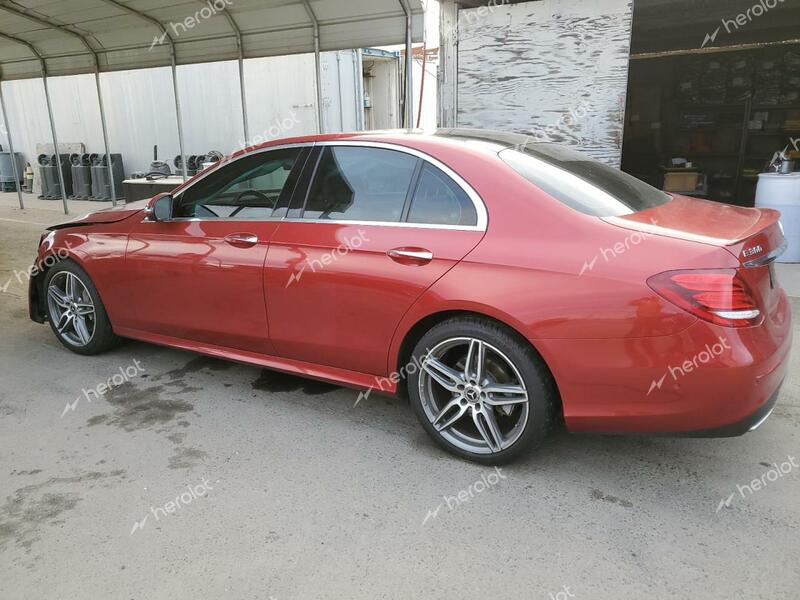 MERCEDES-BENZ E 300 2019 red  gas WDDZF4JBXKA504930 photo #3