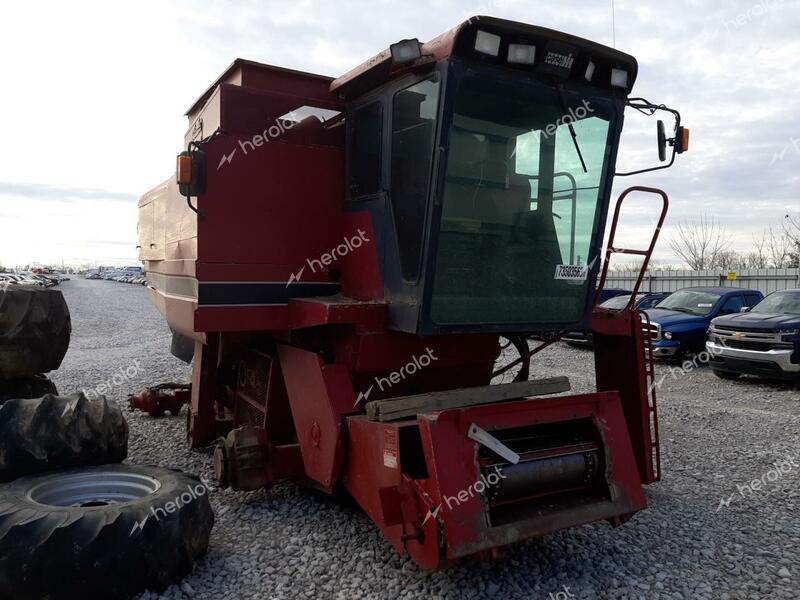 CASE COMBINE 1989 red   JJC0038131 photo #1