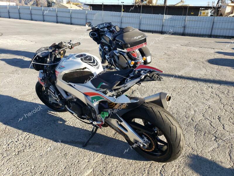 APRILIA TUONO 2020 white   ZD4KGU007LS001347 photo #4