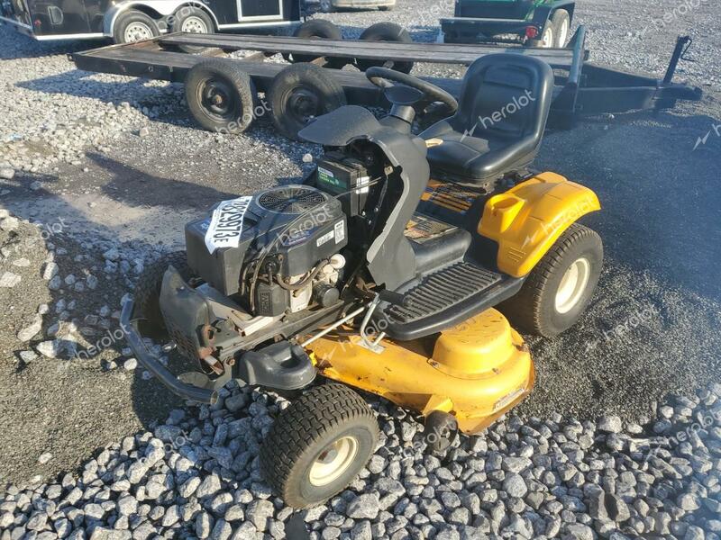 CUB LAWN MOWER 2003 yellow   1D010H40036 photo #3