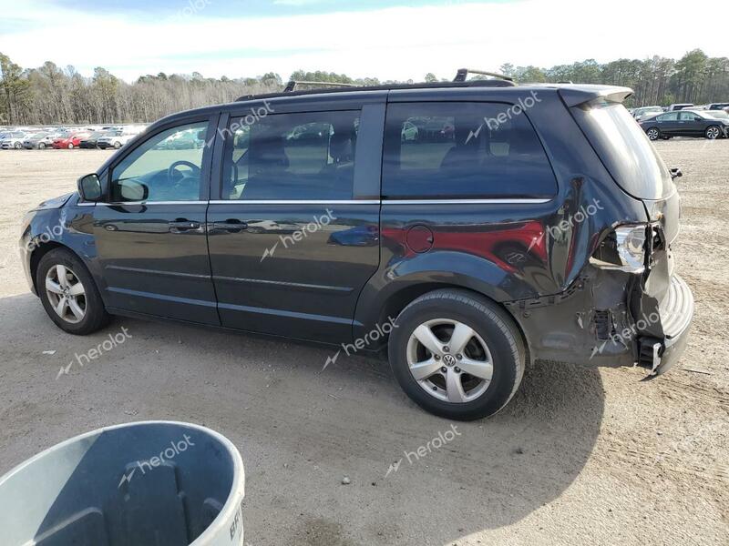 VOLKSWAGEN ROUTAN 2011 black  flexible fuel 2V4RW3DG4BR717983 photo #3