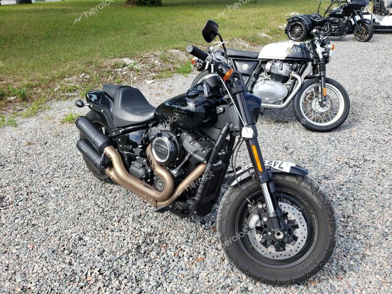 HARLEY-DAVIDSON FXFB FAT B 2018 black  gas 1HD1YKJ14JC022839 photo #1