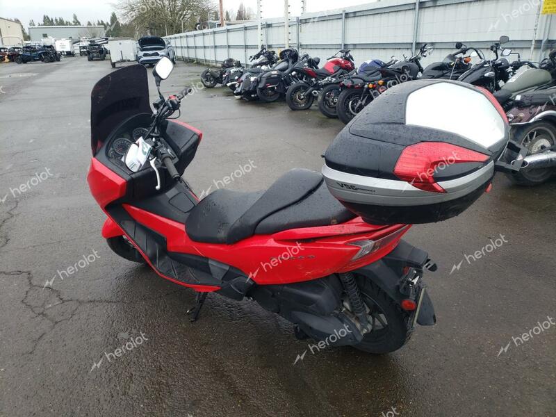 HONDA NSS300 A 2016 red  gas MLHNF0414G5200140 photo #4