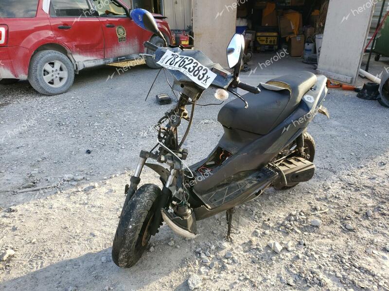 OTHER SCOOTER 2017 black   L5YTCKAW8H1161553 photo #3