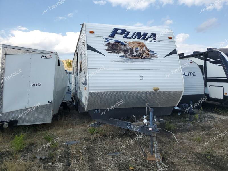 PUMA TRAILER 2011 white   4X4TPUG23BP030010 photo #1