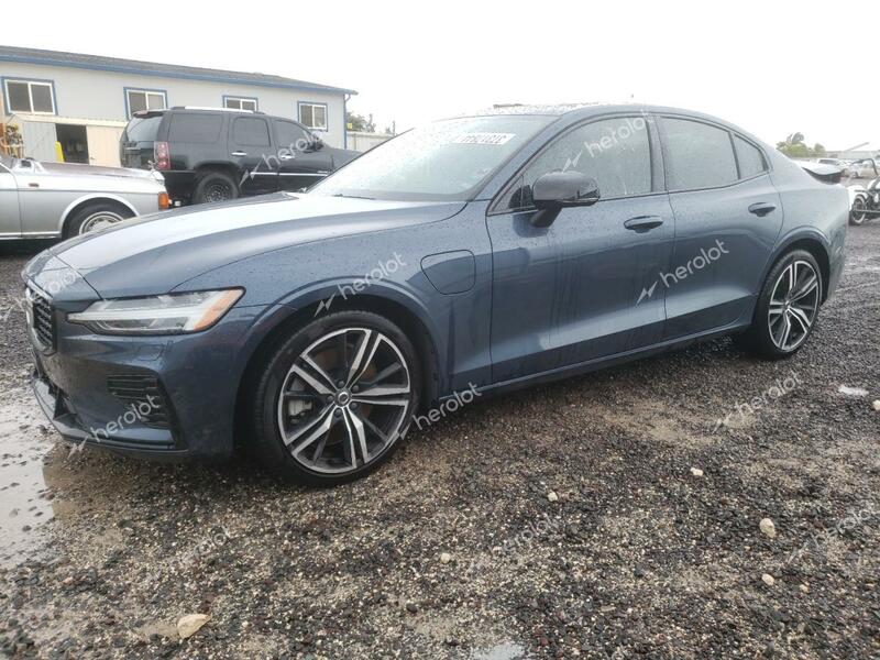 VOLVO S60 T8 REC 2022 blue  hybrid engine 7JRH60FZ0NG192852 photo #1