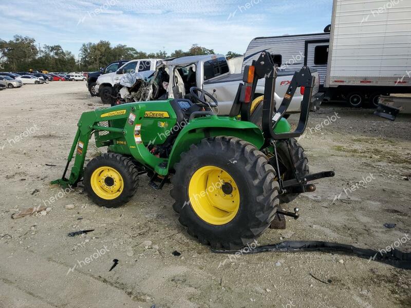 JOHN DEERE TRACTOR 2016 green   1LV3038EHGG103162 photo #4