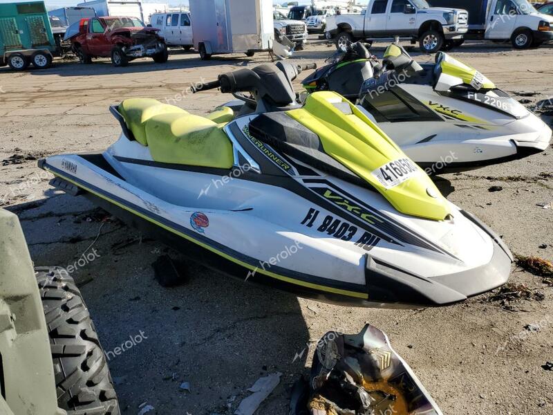 YAMAHA JET SKI 2019 white   YAMA2277A919 photo #1