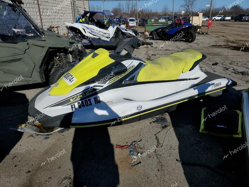 YAMAHA JET SKI 2019 white   YAMA2277A919 photo #3