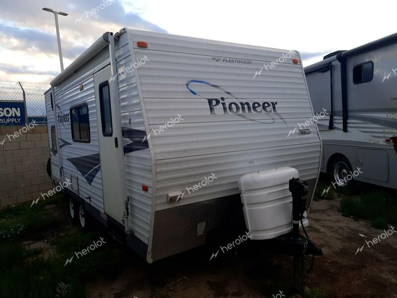 FLEE PIONEER 2006 white   1EB1C182761502626 photo #1