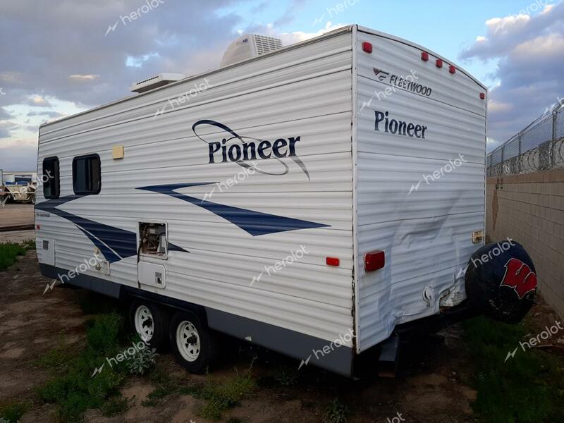 FLEE PIONEER 2006 white   1EB1C182761502626 photo #4