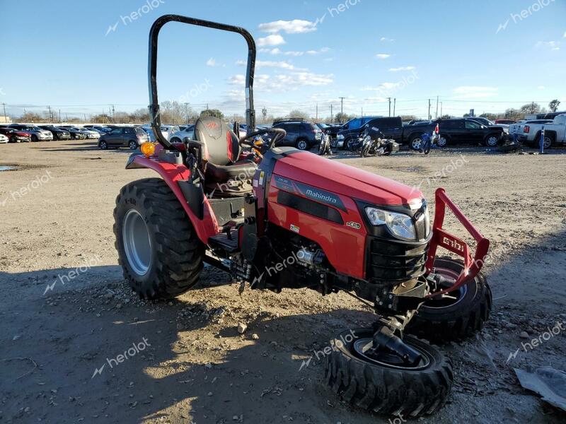 MAHINDRA AND MAHINDRA TRACTOR 2022 brown   38HRS12305 photo #1