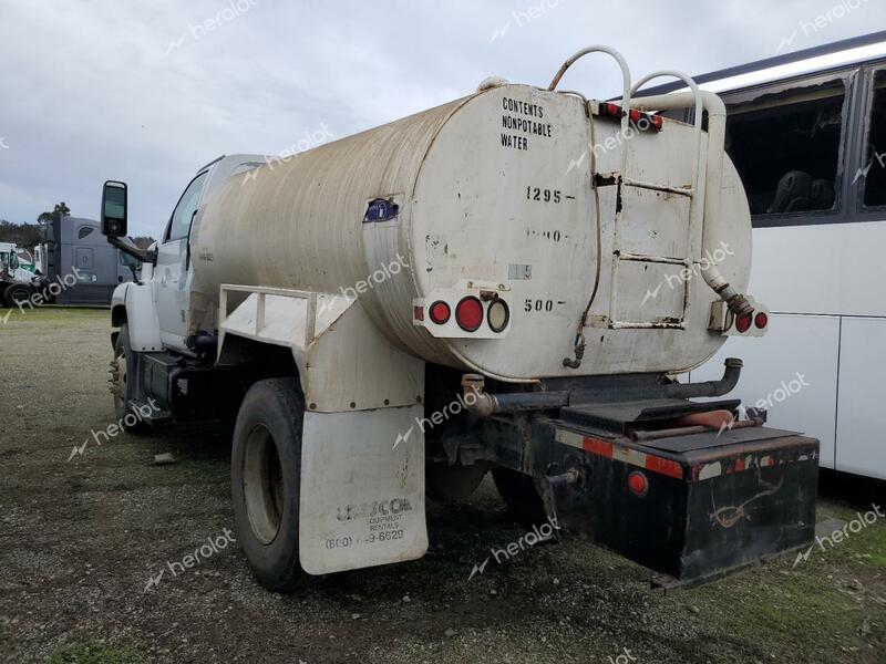 GMC C6500 C6C0 2005 white chassis diesel 1GDJ6C1C05F521801 photo #3