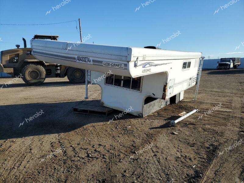 CAMP TRAILER 2003 white   LC85ST151129 photo #3